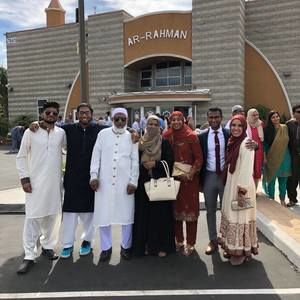 Meet your Posher, Ayesha